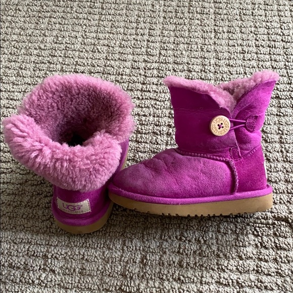 girls purple ugg boots